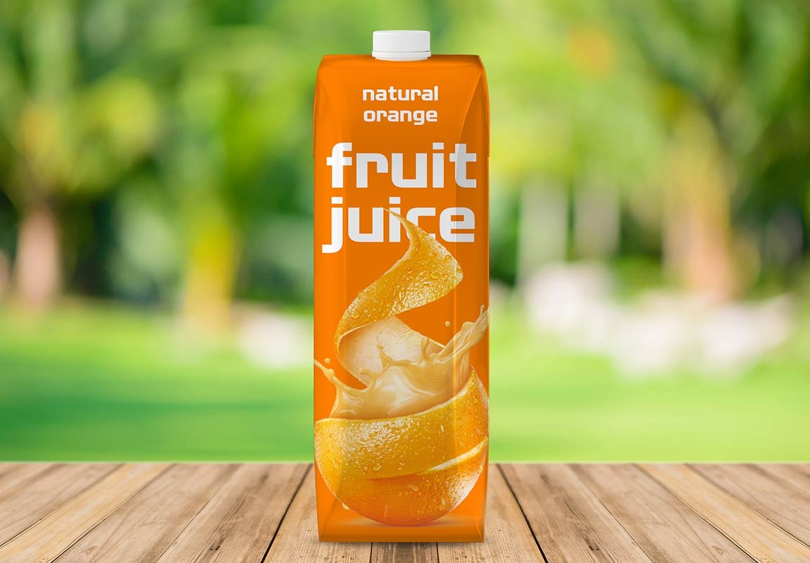 free-juice-bottle-mockup